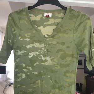 Green burn out t-shirt